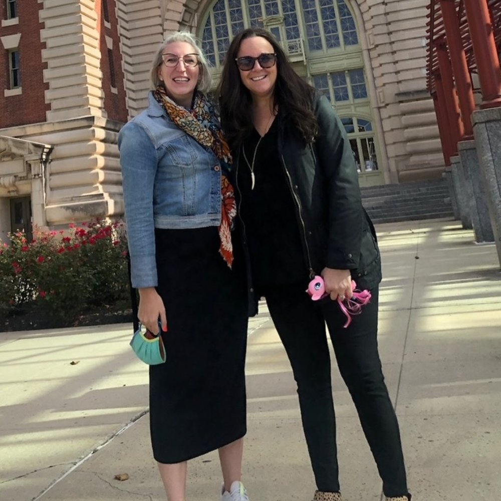 Meet your Posher, Playful